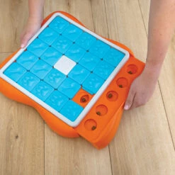 Nina Ottosson Hondenspel Challenge Slider 38 Cm -Plein Winkel 1016761 3